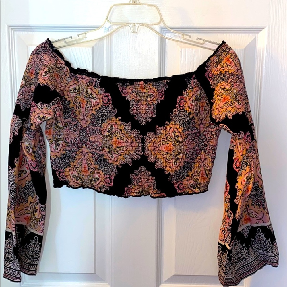 Bohemian style off the shoulder crop top